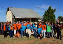 Former league star visits Windorah