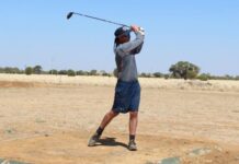 Johnstone goes low in final